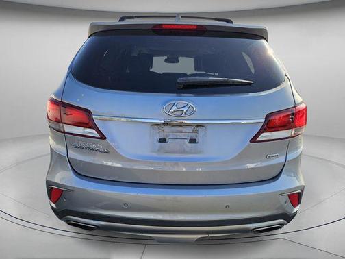 2017 Hyundai SANTA FE SE Ultimate