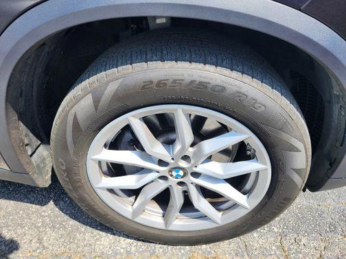 Dark Graphite Metallic 2022 BMW X5 xDrive40i