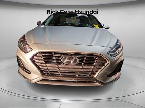 2018 Hyundai SONATA Hybrid Limited