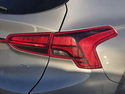2021 Hyundai SANTA FE SE