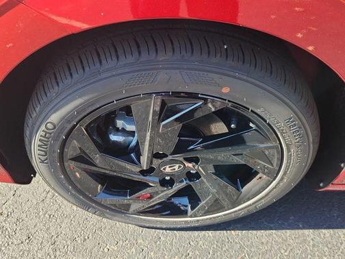 2026 Hyundai ELANTRA Sport