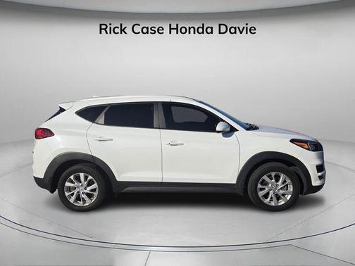 2021 Hyundai TUCSON Value