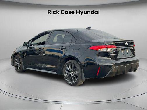 Midnight Black Metallic 2025 Toyota Corolla SE