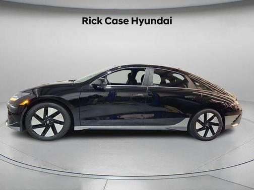 2024 Hyundai IONIQ 6 SE
