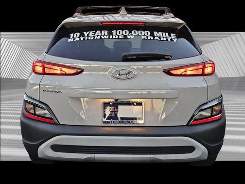 2023 Hyundai KONA SEL