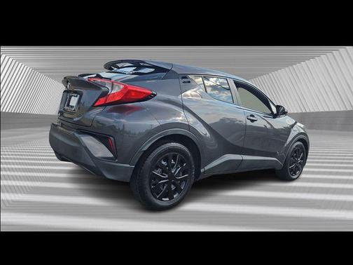 2019 Toyota C-HR LE