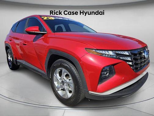 2023 Hyundai TUCSON SE