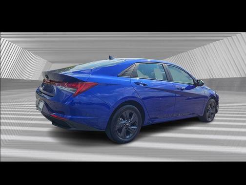 2023 Hyundai ELANTRA HEV Blue