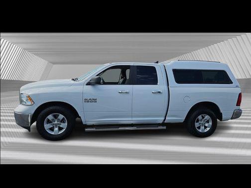 2017 RAM 1500 SLT