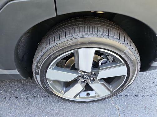 2025 Hyundai SANTA FE Limited
