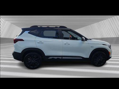 2023 Kia Seltos Nightfall Edition
