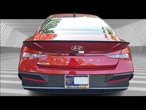 2025 Hyundai ELANTRA Sport