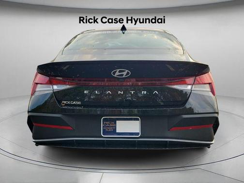 2026 Hyundai ELANTRA Sport