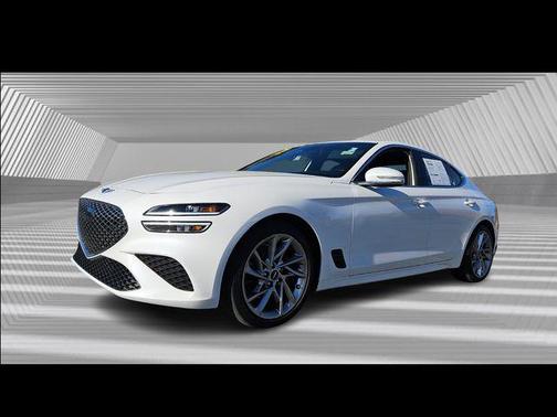 2022 Genesis G70 2.0T RWD
