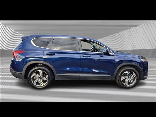 2021 Hyundai SANTA FE SE