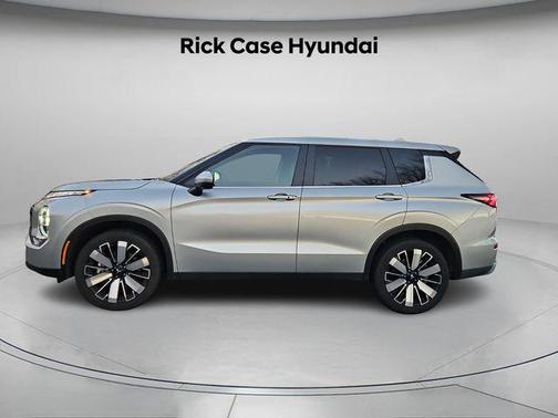 2025 Mitsubishi Outlander SE 2.5 2WD