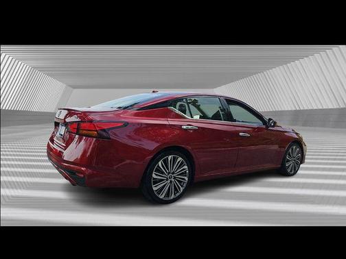 2023 Nissan Altima 2.5 SL