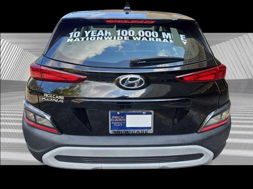 2022 Hyundai KONA SE