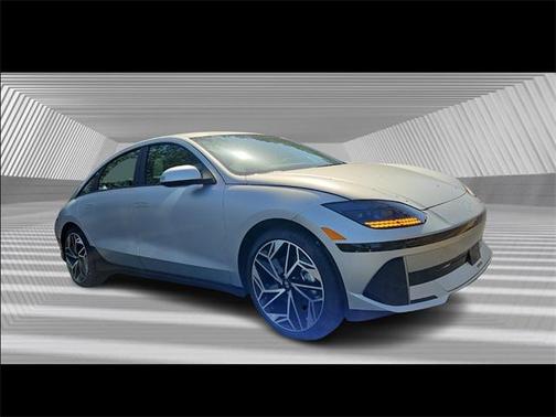 2025 Hyundai IONIQ 6 SE