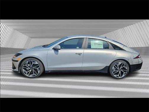 2025 Hyundai IONIQ 6 SE