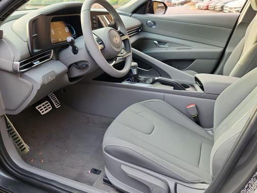 2026 Hyundai ELANTRA Sport