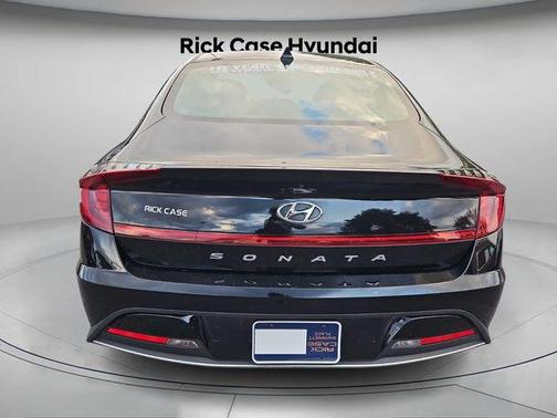 2023 Hyundai SONATA SE
