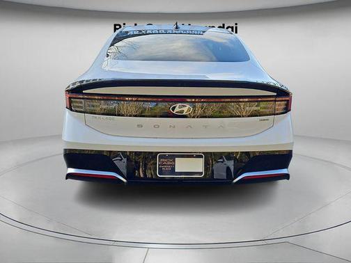 2025 Hyundai SONATA Hybrid SE