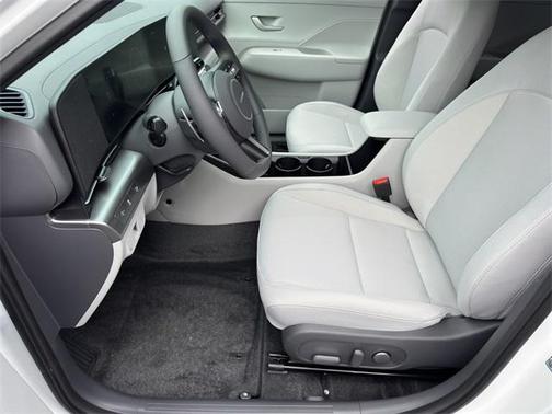 2025 Hyundai KONA SEL Convenience