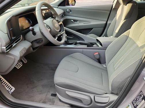 2026 Hyundai ELANTRA Sport