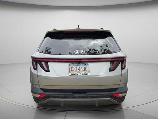 Shimmering Silver 2022 Hyundai TUCSON Limited