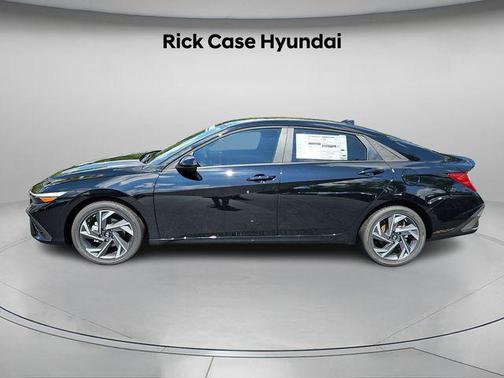 2025 Hyundai ELANTRA HEV SEL Sport