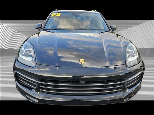 2023 Porsche Cayenne Platinum Edition