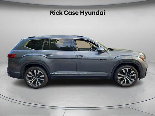 2022 Volkswagen Atlas 3.6L SEL Premium