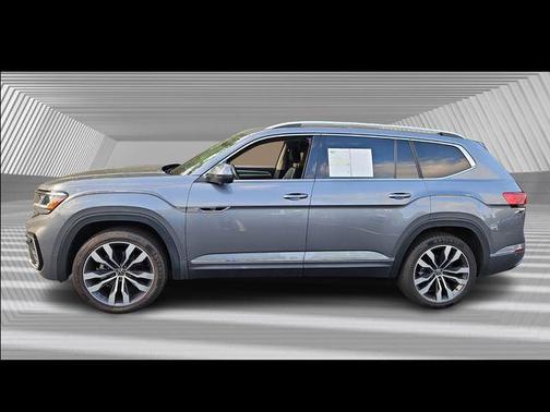 2022 Volkswagen Atlas 3.6L SEL Premium