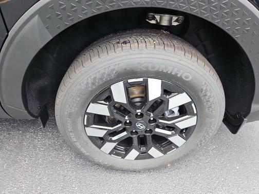 2025 Hyundai SANTA CRUZ SEL Activity