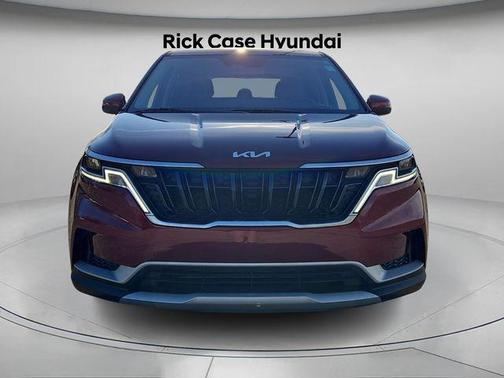 2024 Kia Carnival LX