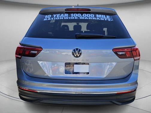 2023 Volkswagen Tiguan 2.0T SE