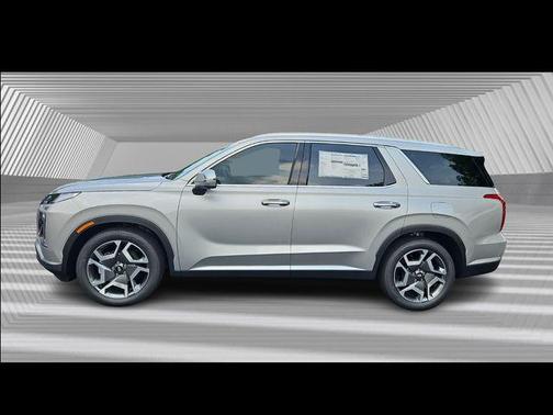 2025 Hyundai PALISADE SEL Premium