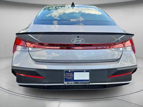 2025 Hyundai ELANTRA Sport