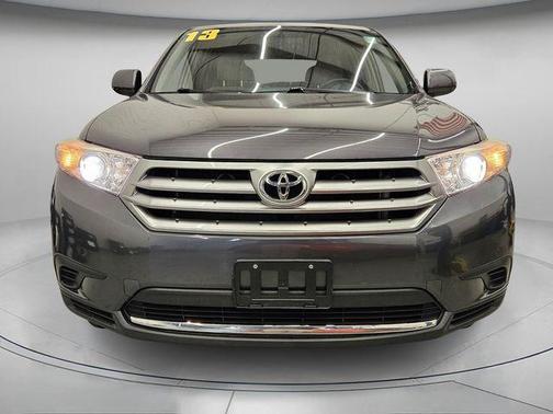 2013 Toyota Highlander SE