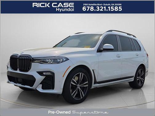 Mineral White Metallic 2022 BMW X7 xDrive40i