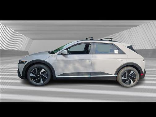 2025 Hyundai IONIQ 5 SEL