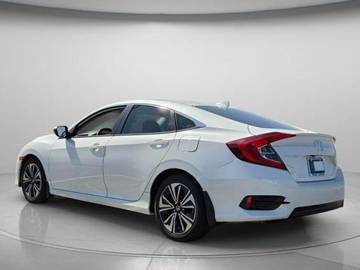 White Orchid Pearl 2017 Honda Civic EX-L