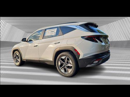 2026 Hyundai TUCSON SEL Convenience