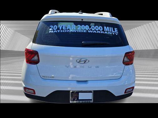 2026 Hyundai VENUE SEL