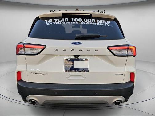 2020 Ford Escape Titanium