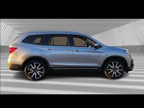2021 Honda Pilot Touring 8-Passenger