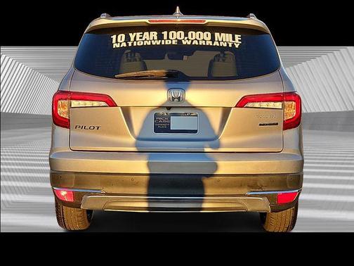 2021 Honda Pilot Touring 8-Passenger