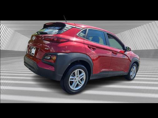 2021 Hyundai KONA SE