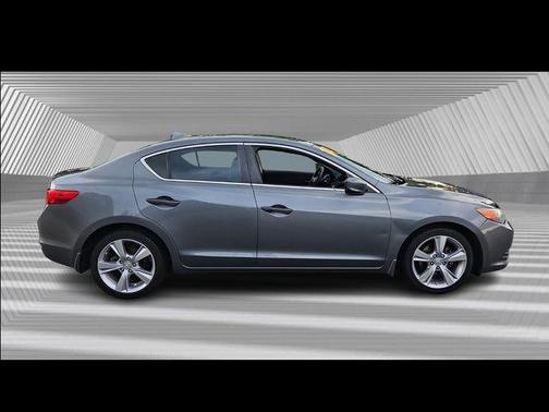 2014 Acura ILX 2.0L Technology